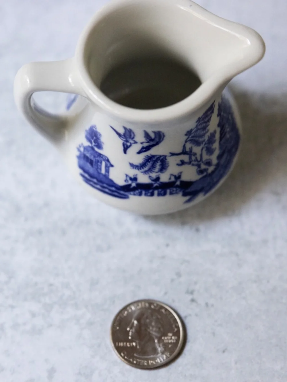 Shenango china vintage flow blue willow white creamer pitcher small 2.5